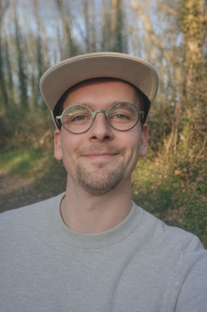 photo portrait Loan Magnétiseur Reiki Bourgoin-Jallieu ( artas)