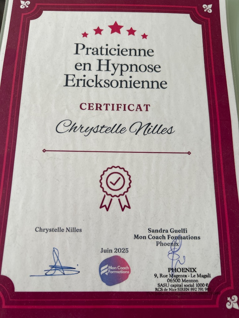 photo diplome Chrystelle nilles