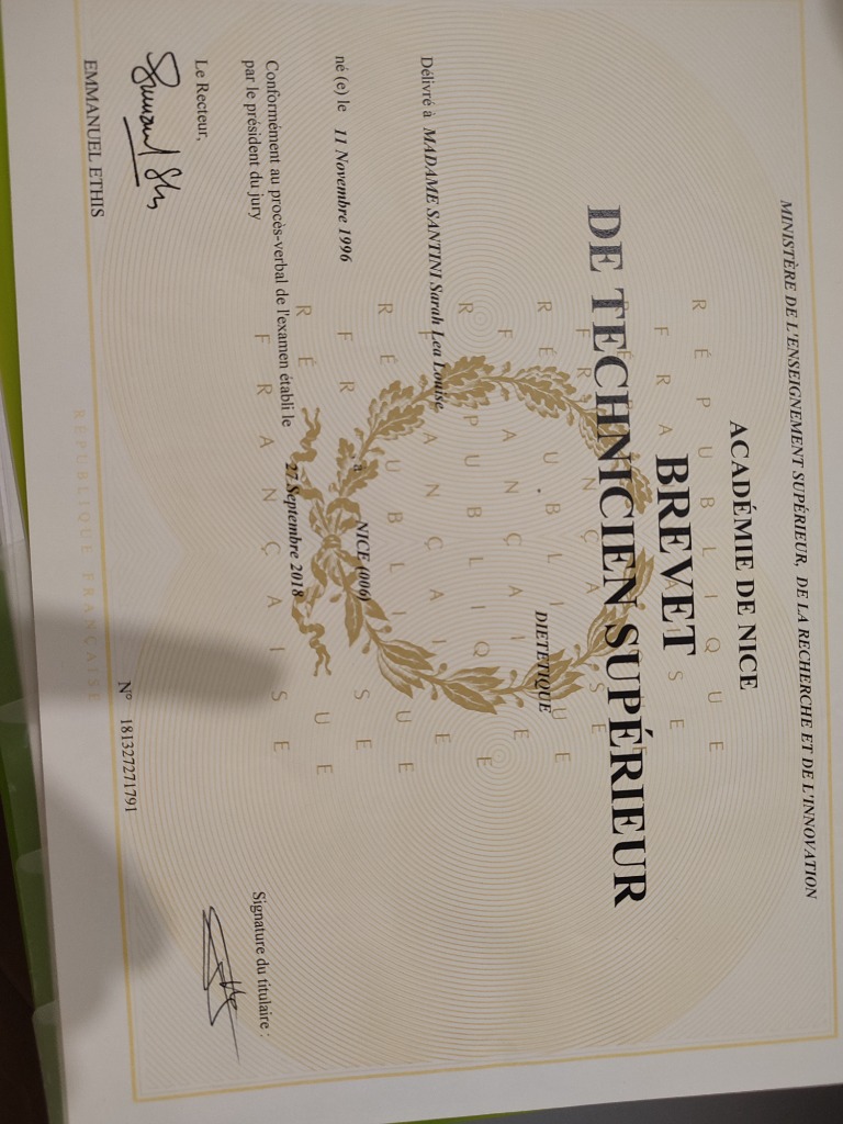 photo diplome Sarah Santini