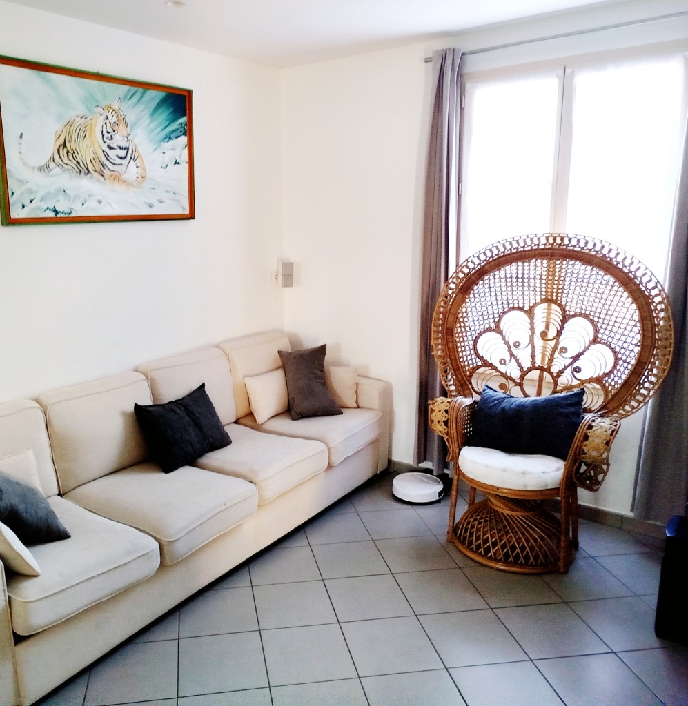 photo cabinet Angelique Delpierre fourti