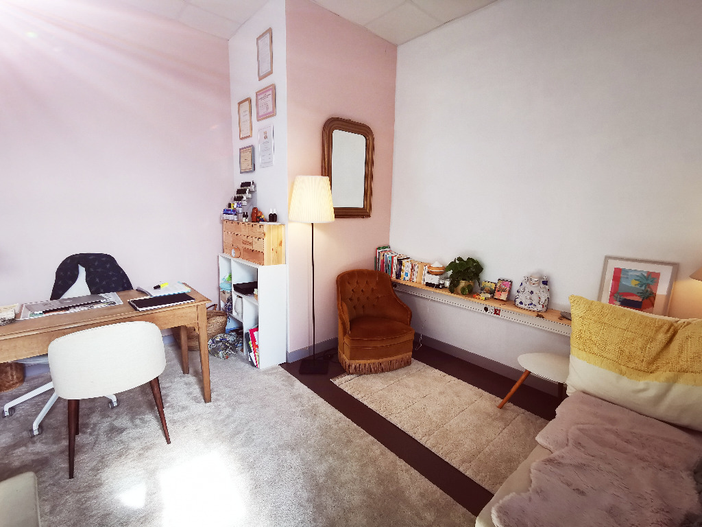 photo cabinet CLAIRE CADIOU