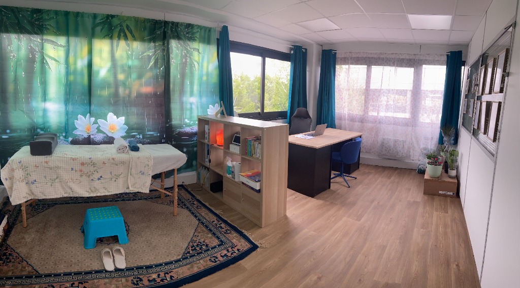 photo cabinet Yungdrung Tsetso YONGTSO