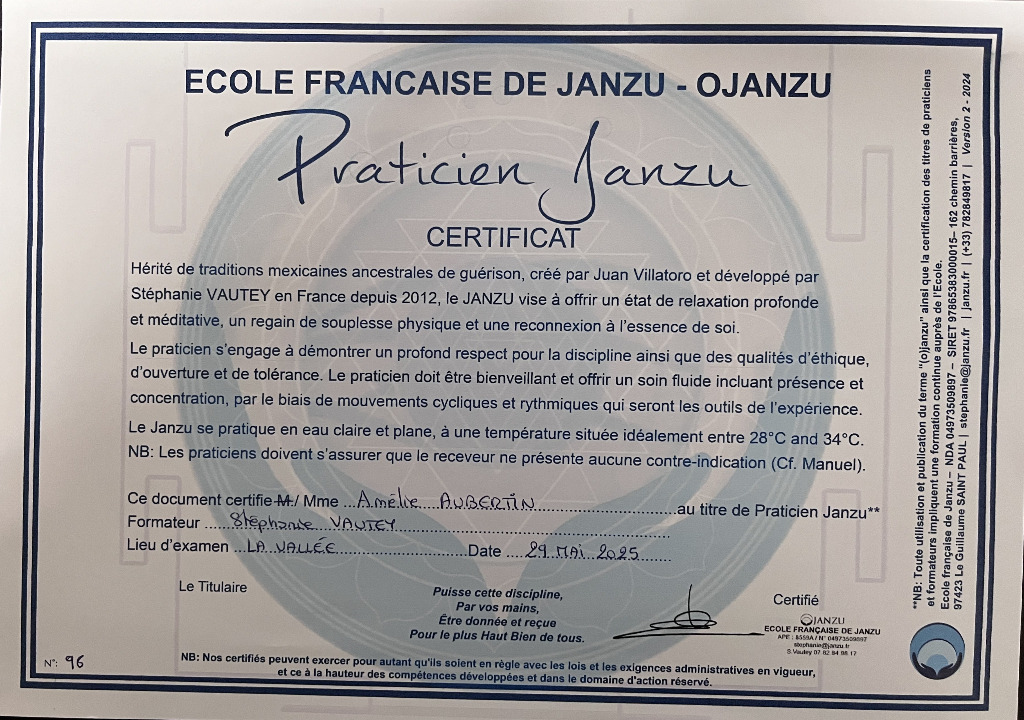 photo diplome Amélie - Aube intérieure