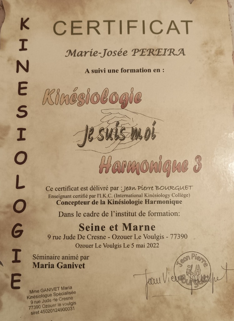 photo diplome Marie-Josee PEREIRA