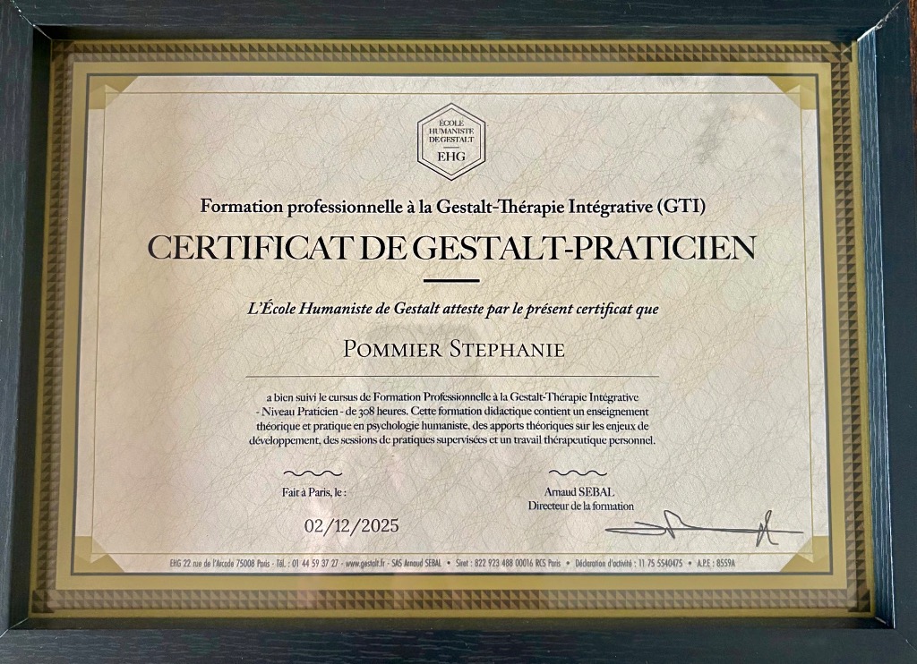 photo diplome Stephanie Pommier Gestalt-therapie