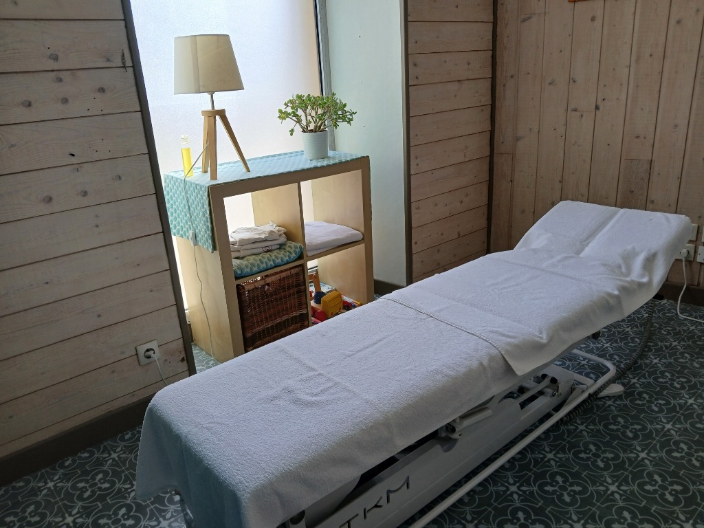 photo cabinet Glenna Couteller, étiopathe et masseuse bien-être