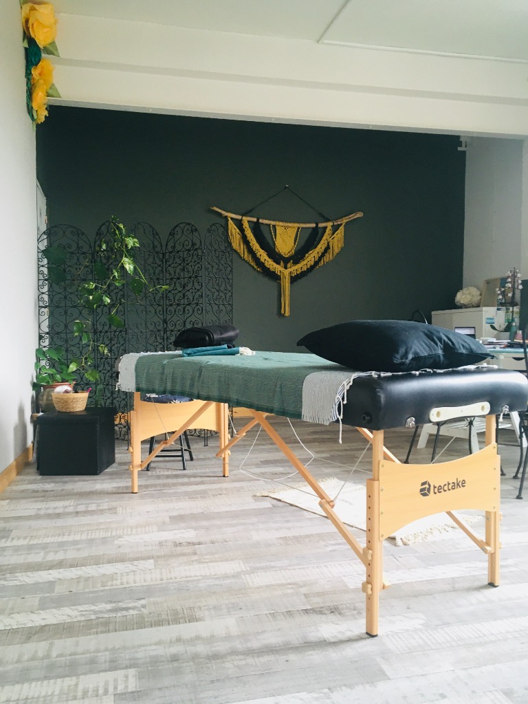 photo seance Charlène Humblot Naturopathe Réflexologue