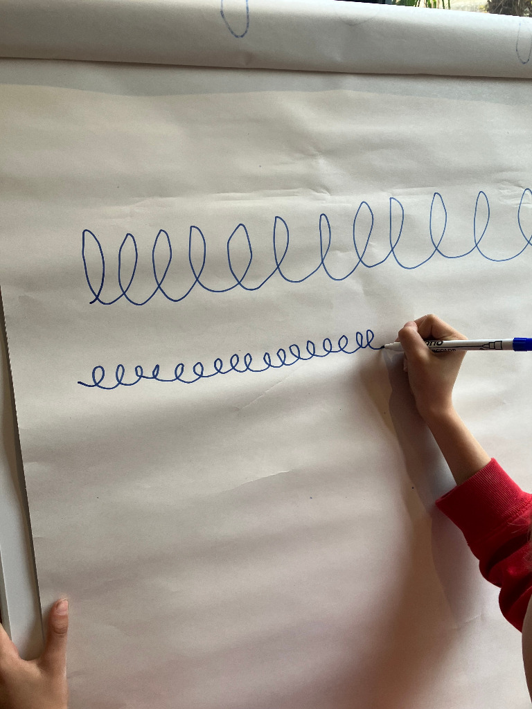 photo activite Elise Lesgourgues graphothérapeute