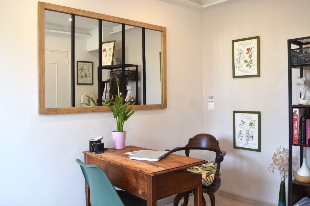 photo cabinet Sarah DESVAUX