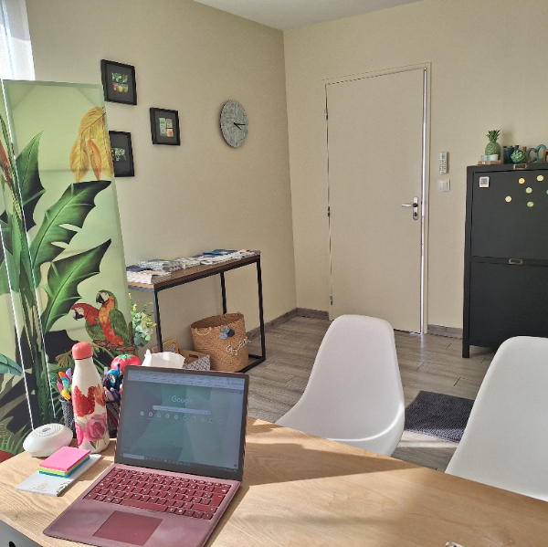 Emmanuelle MOREAU-LIMA