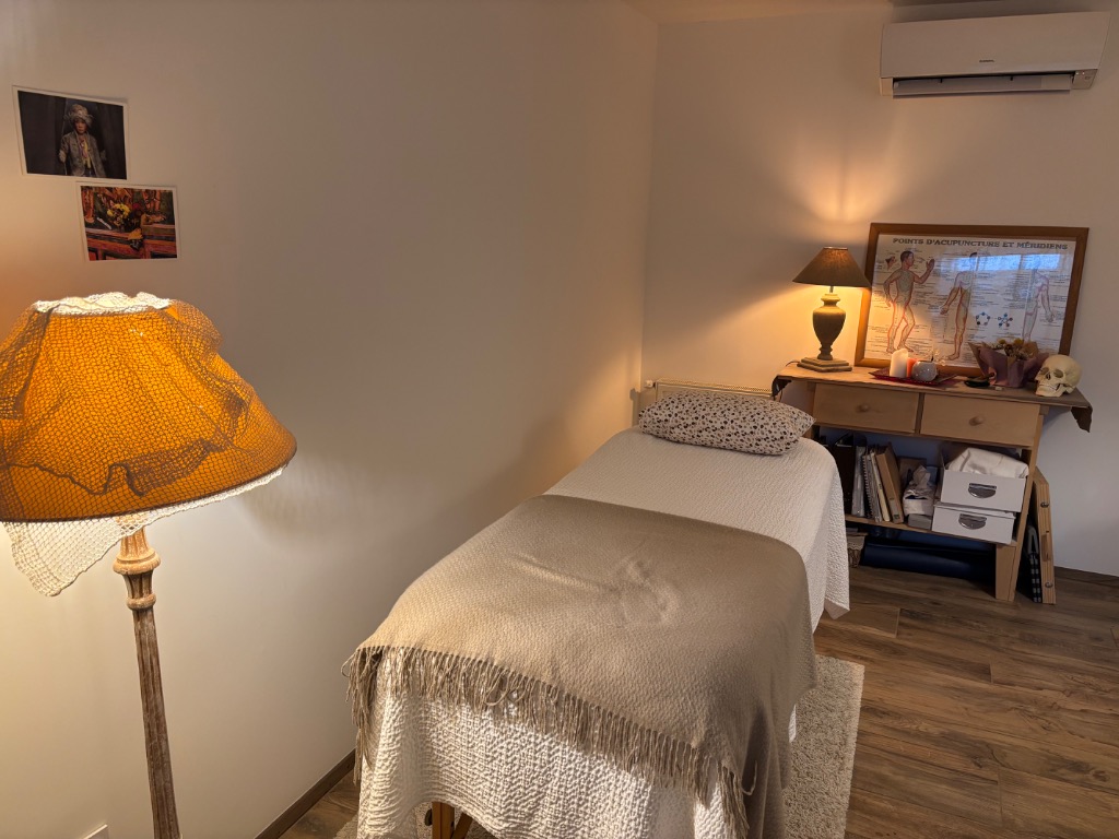 photo cabinet Esther MOYEZ