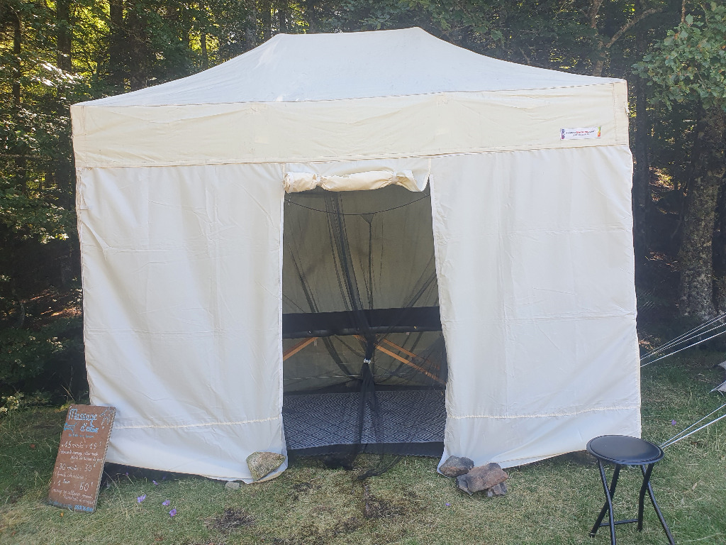 photo cabinet Charlotte Houpeau-Massages en chemin