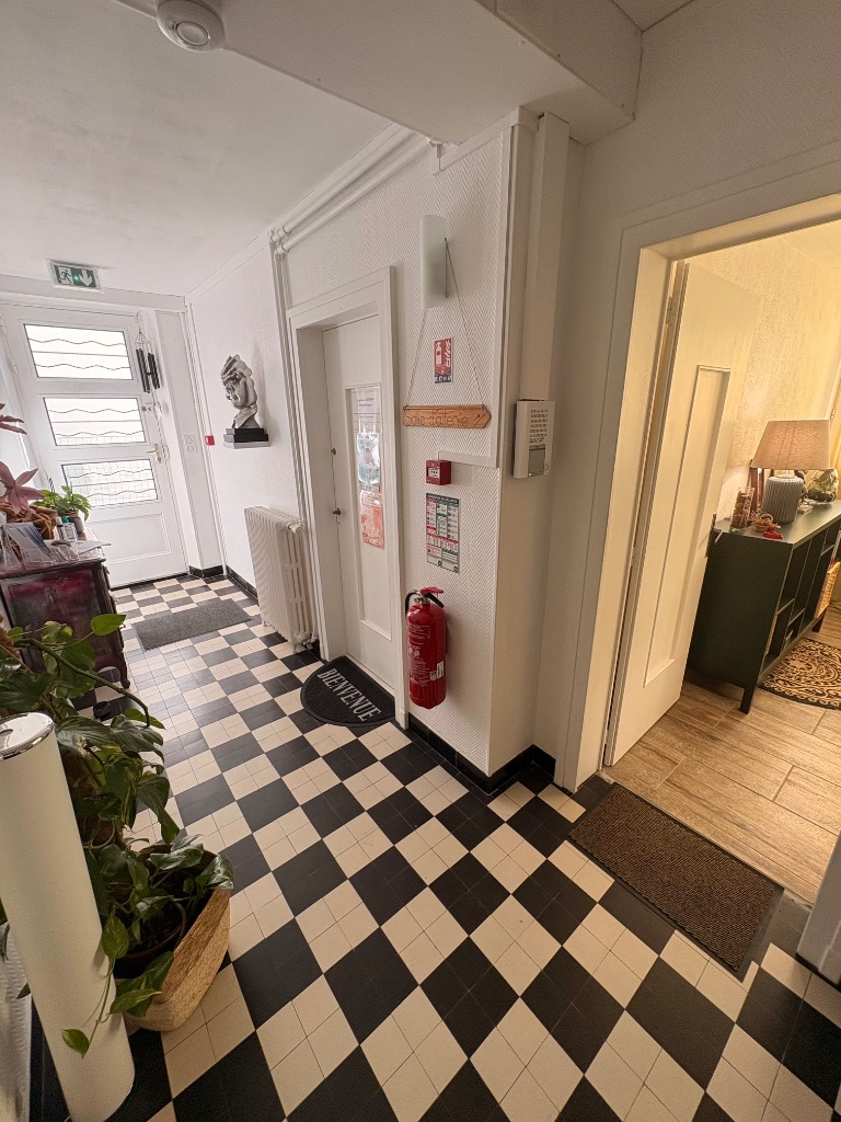 photo cabinet Virginie DELLA VEDOVA 