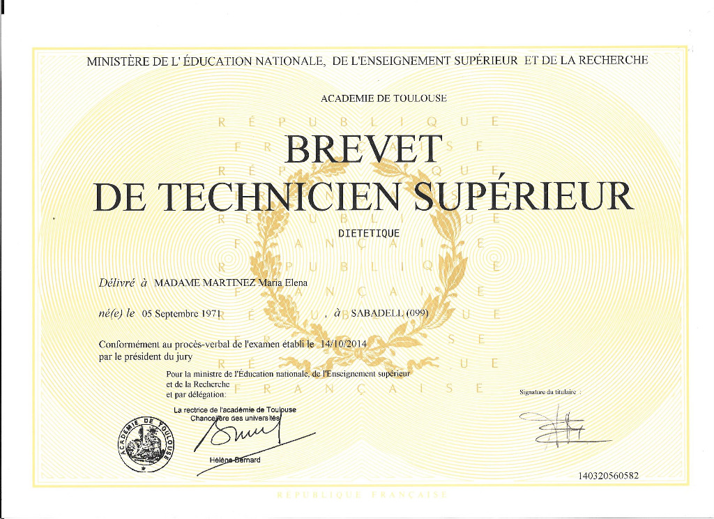photo diplome M.Elena Ladoux Martinez