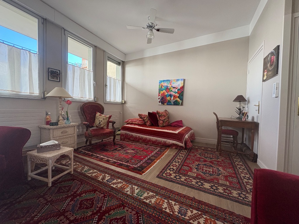 photo cabinet Florence Quinson