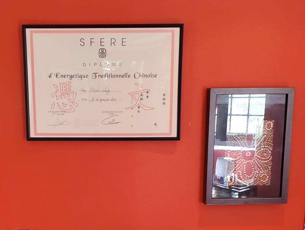 photo diplome Wendy Cornu - Médecine traditionnelle chinoise