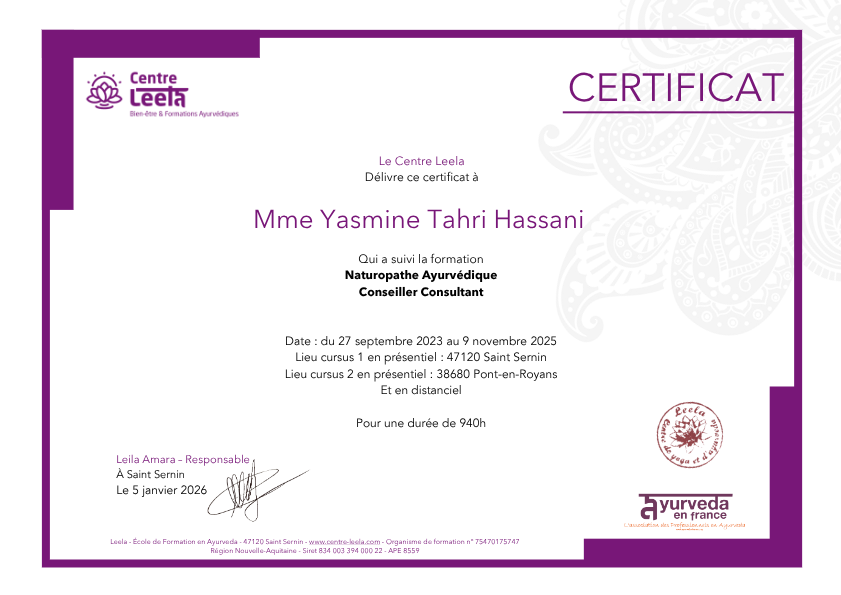 photo diplome Yasmine Holistique