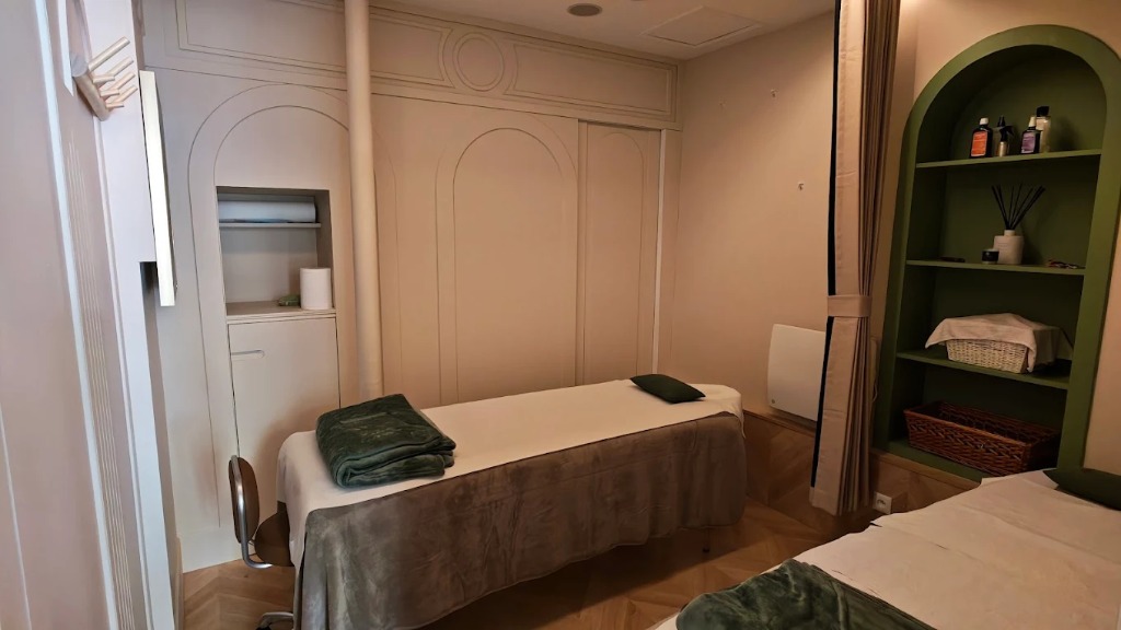 photo cabinet Provizen massage tuina