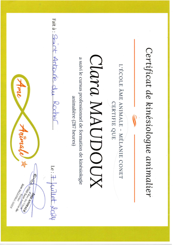 photo diplome Clara Maudoux