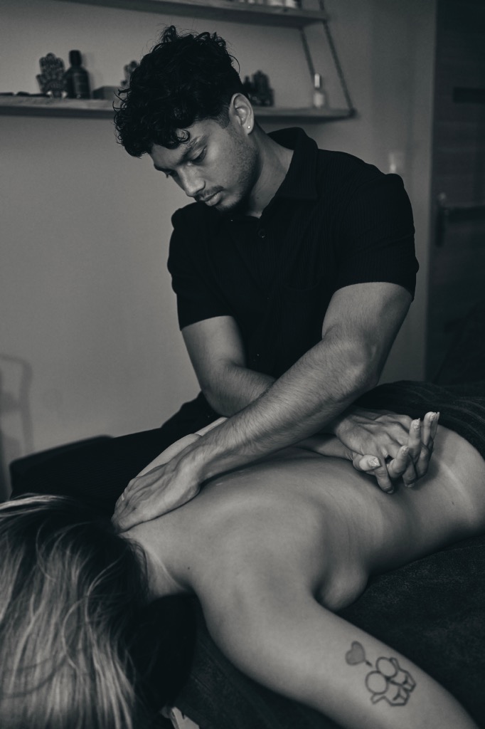 photo portrait Massage Sportif Marseille - AD’