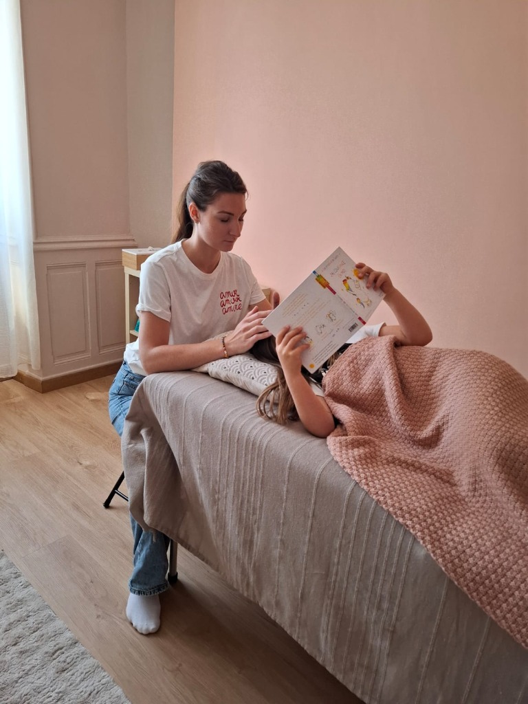 photo seance Lunelya Magnétisme et Energétique