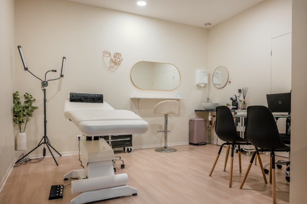 photo cabinet AUREA DERMOGRAPHIE