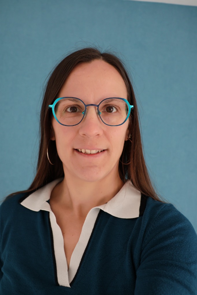 photo portrait Mathilde Pichon - La mine qui pétille