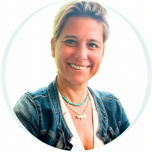CAROLINE VANDEPUTTE