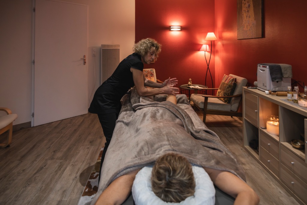photo cabinet L’Arbre de Vie - Massages sur-mesure & Reiki