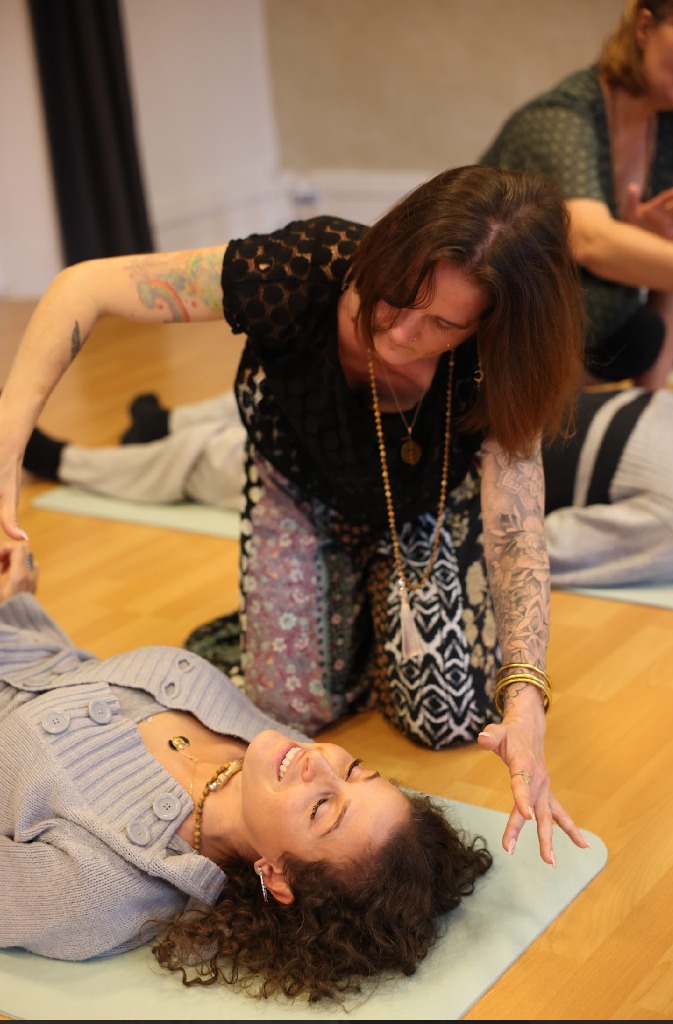photo activite Charlotte kundalini alsace