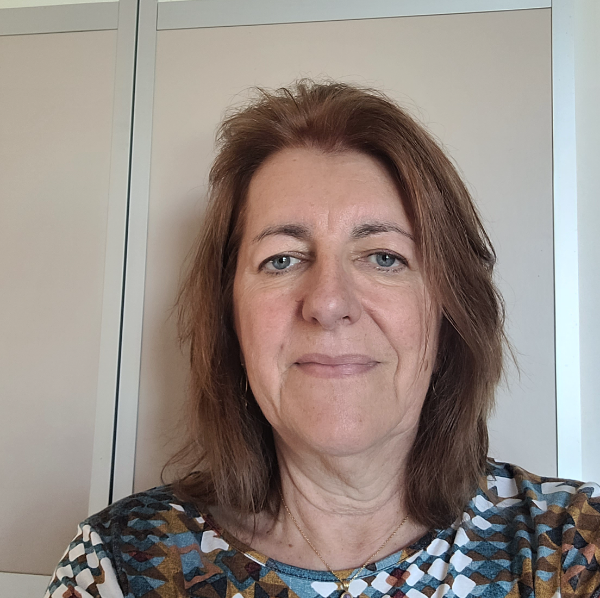 Véronique MARIVOËT
