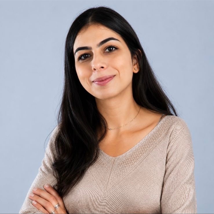 photo portrait Kenza Bekkari – Kinésiologue et Consultante
