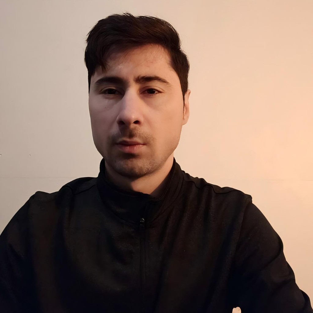 photo portrait Paul Ciobanu