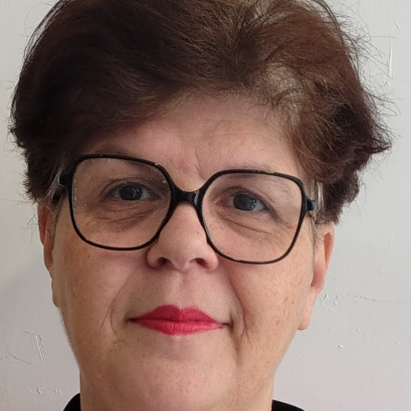 VERONIQUE Monloup
