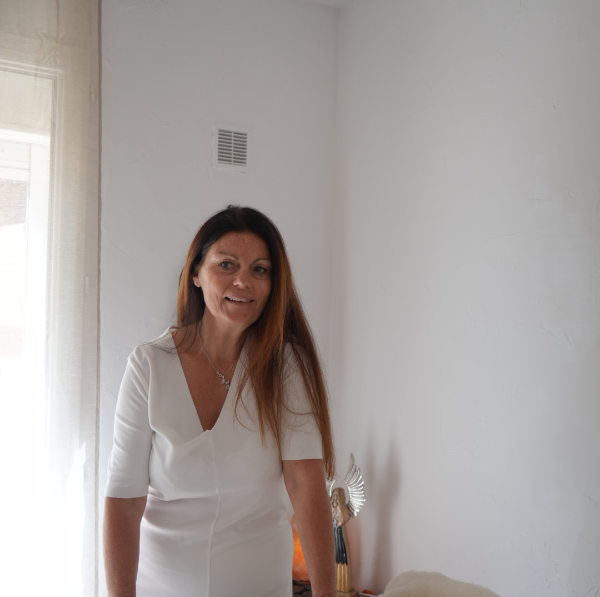 Sandrine Debray
