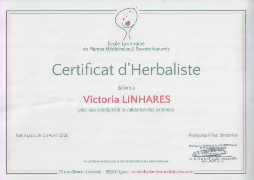 photo diplome Victoria Linhares