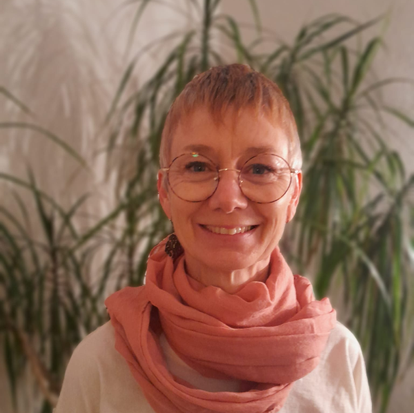 Nathalie MATHÉ