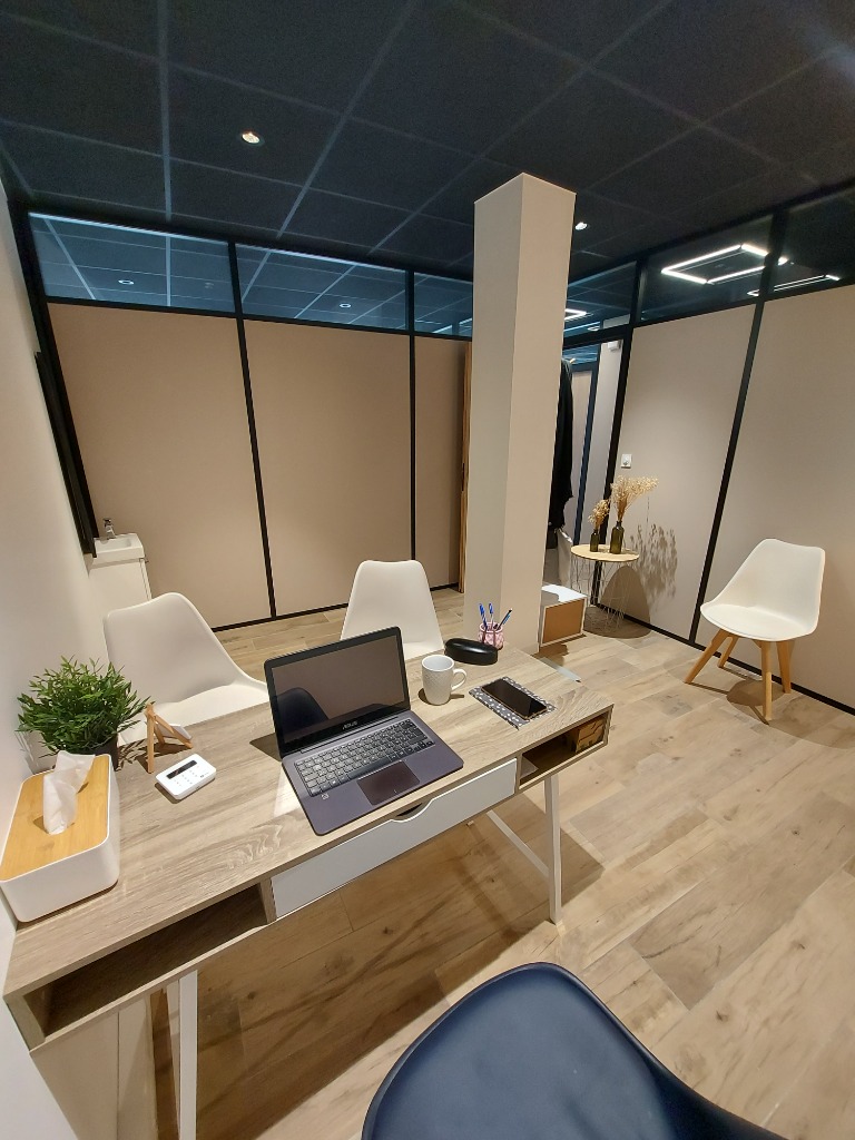photo cabinet Typhaine LE CARRE