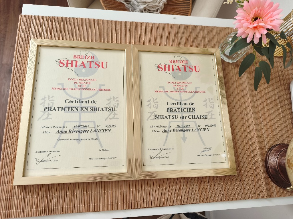 photo diplome AMMA’K SHIATSU 