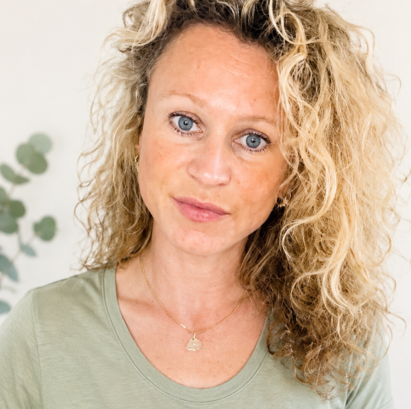 Marion Debart