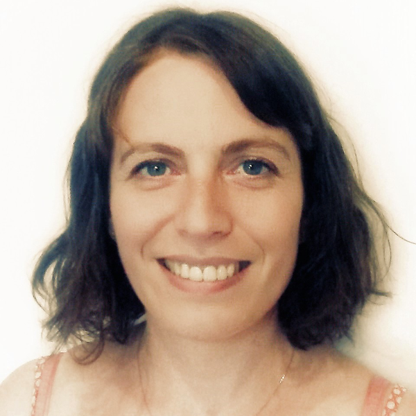 Alice Chizat – Art-thérapie & maïeusthésie