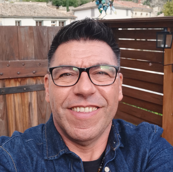 Ludovic - Massage bien-être Boulbon