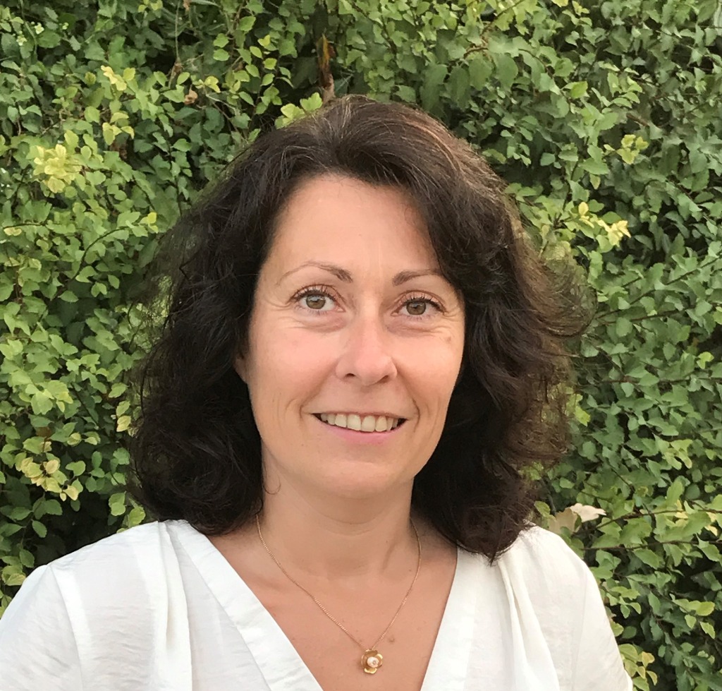 photo portrait Isabelle Portugues | Naturopathie | Développement personnel | Nîmes et Sommières