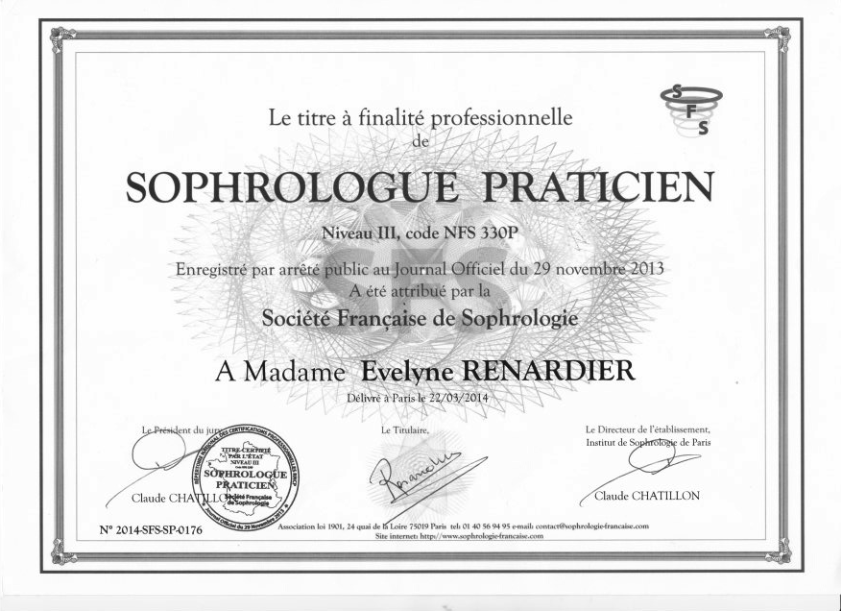 photo diplome Evelyne Renardier 