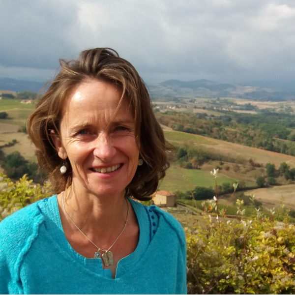 Karuna coury Corinne