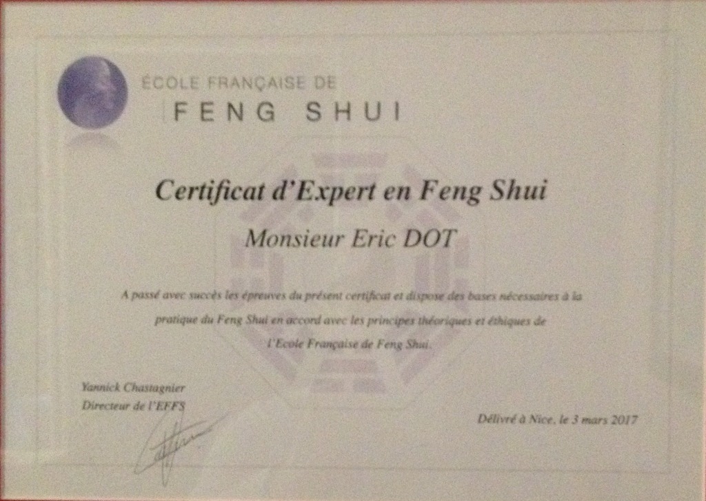 photo diplome Eric DOT