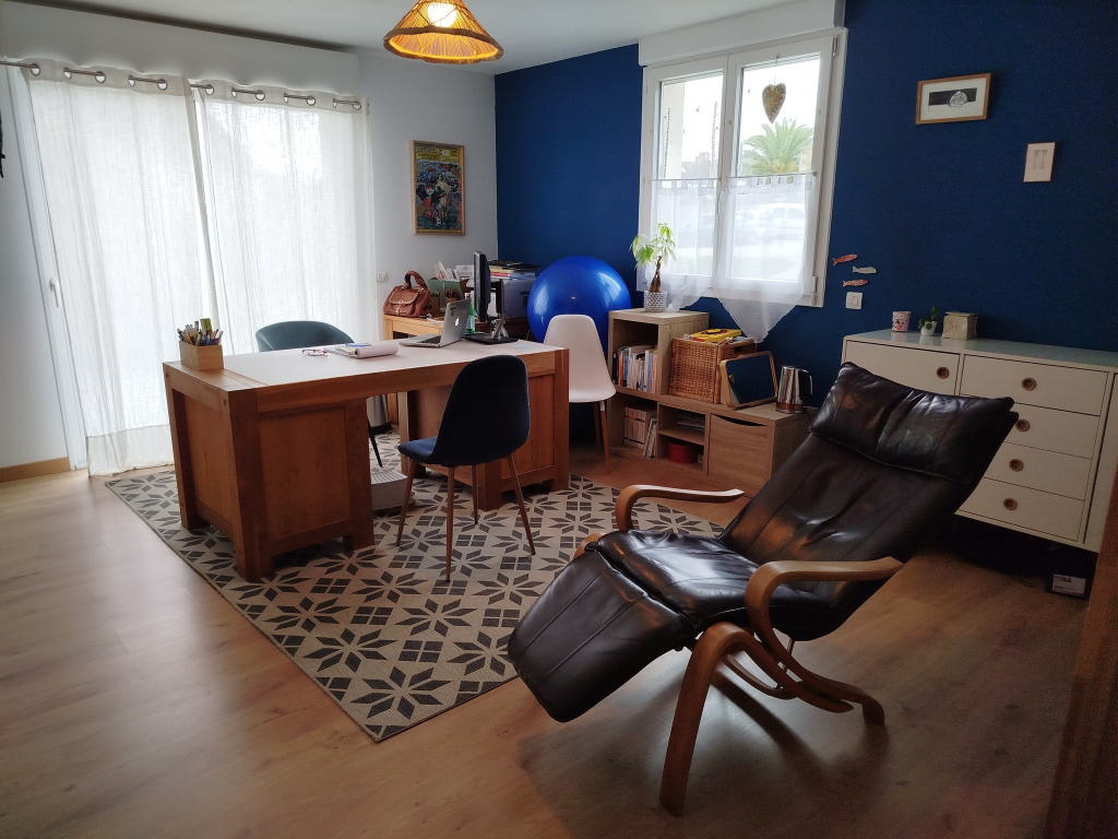 photo cabinet Caroline DESCAMPS