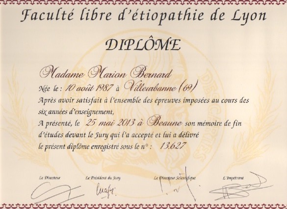 photo diplome Marion REYNAUD-BERNARD