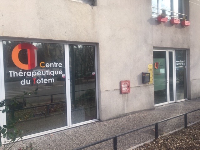 photo cabinet Marylène TOUZIN