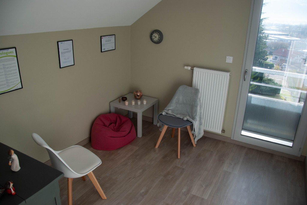 photo cabinet orlanne SUCHET 